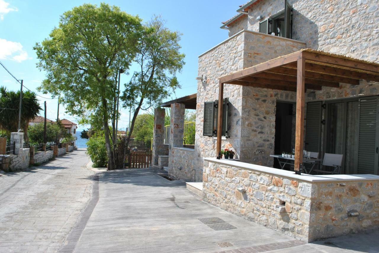 Petras Gi - Stone Houses Ступа Екстериор снимка